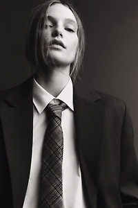 PLAID TIE