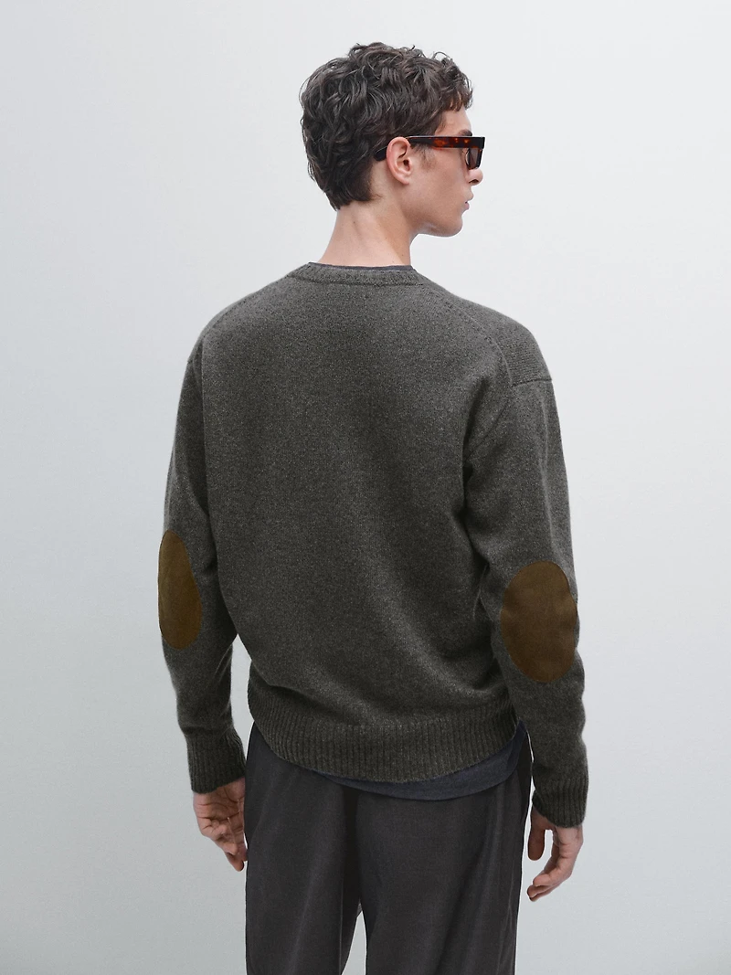 100% cashmere knit sweater
