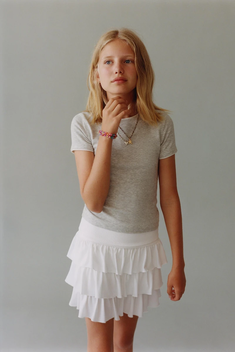 RUFFLED STRIPED SKORT
