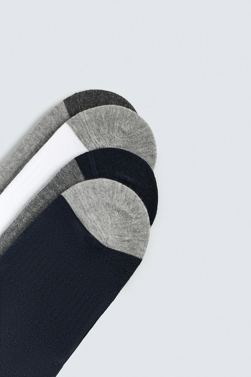PACK OF 4 INVISIBLE SOCKS