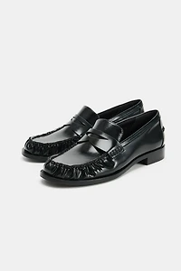 MOCASSINS EFFET VERNI