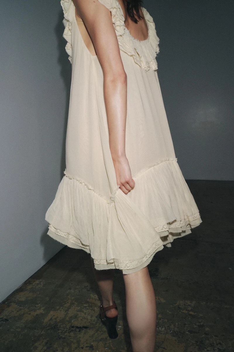 RUFFLED LACE DRESS ZW COLLECTION