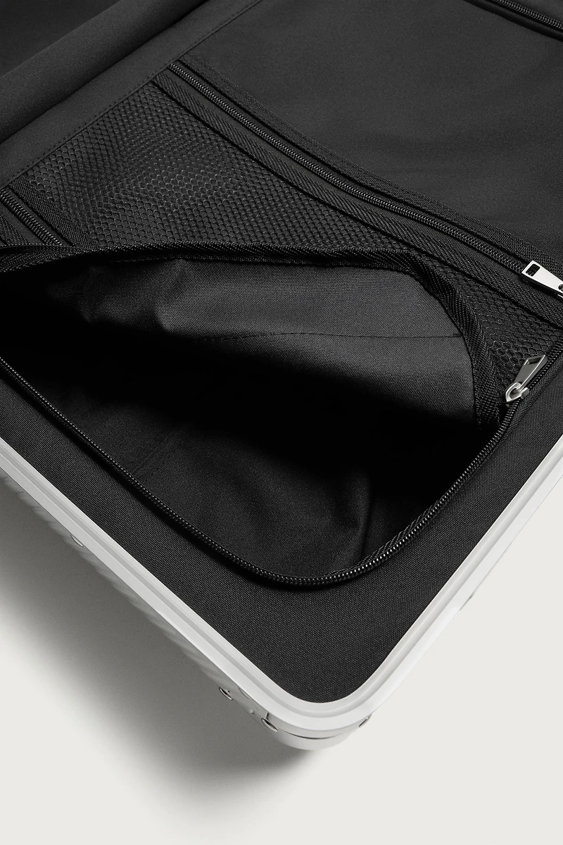 VALISE CABINE EN ALUMINIUM