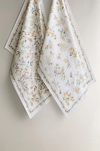 PACK OF FLORAL PRINT TEA TOWELS (PACK OF 2)