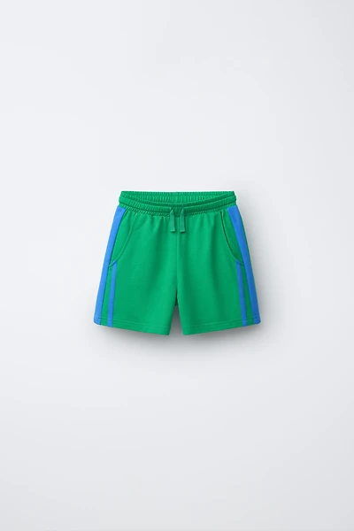 SIDE STRIPE SHORTS