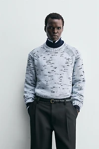 CONTRAST TEXTURED JUMPER