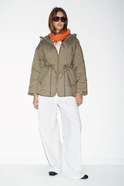 WATER REPELLENT HOODED PUFFER JACKET