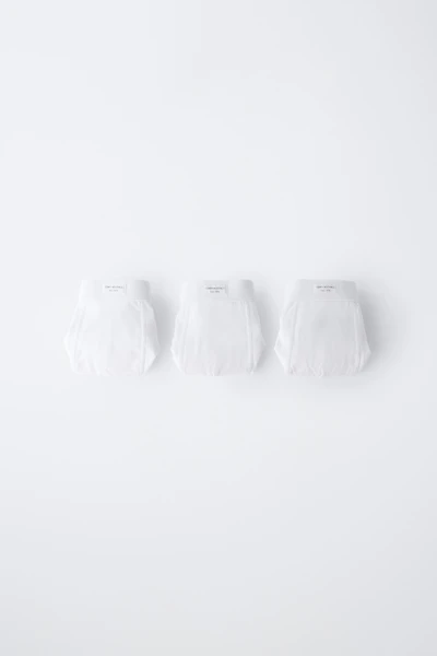 2-6 YEARS / THREE-PACK OF PLAIN BOXERS WITH LABEL