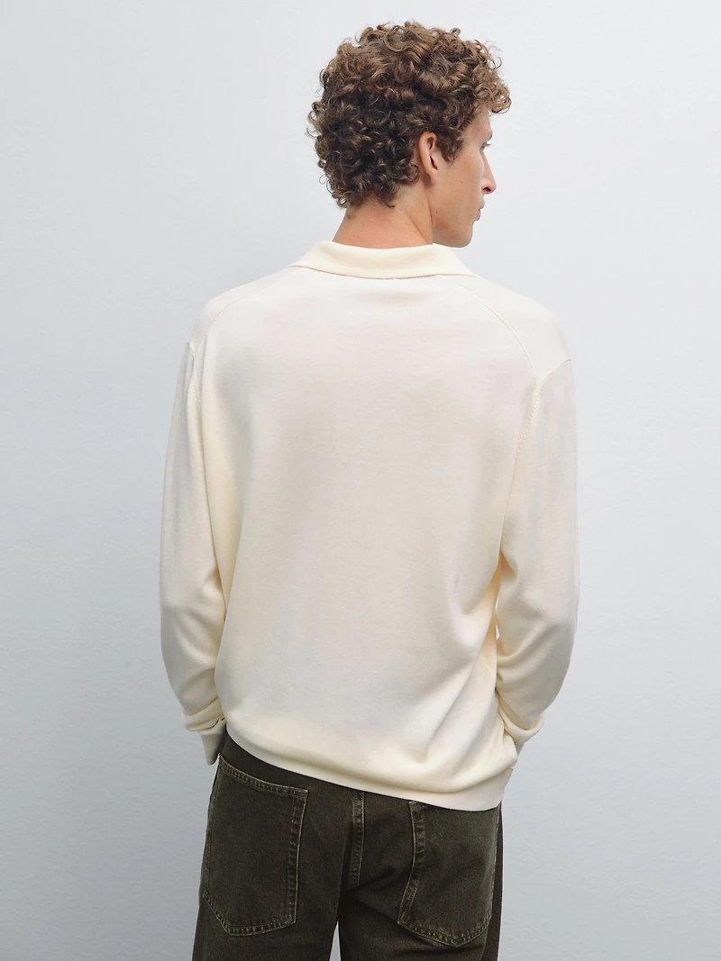 Knit sweater with a polo collar