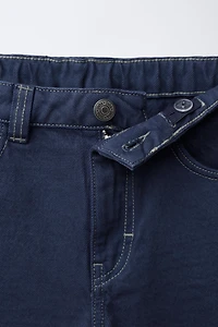 CONTRAST TOPSTITCHING SHORTS