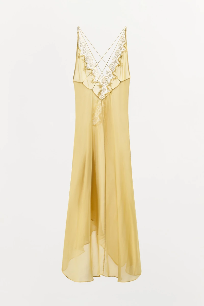 ROBE EN GEORGETTE À DENTELLE ET VOLANTS