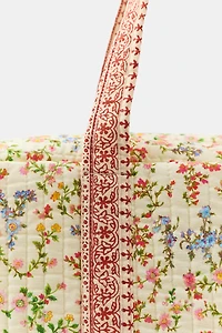 FLORAL PRINT QUILTED BAG