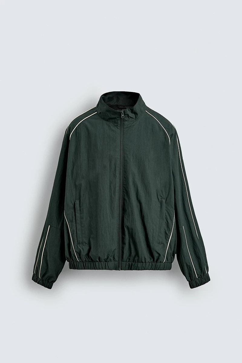 CONTRAST TECHNICAL JACKET