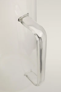 BOROSILICATE GLASS PITCHER WITH LID
