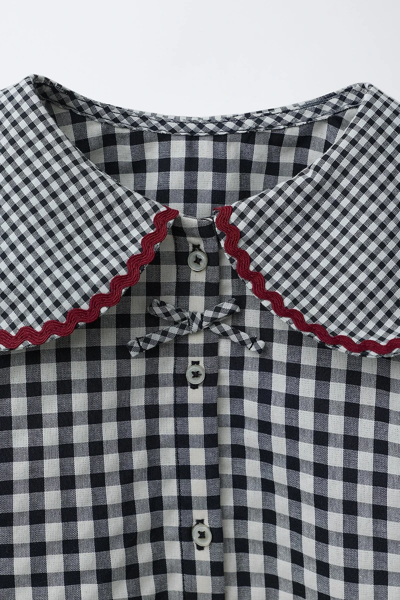 RUFFLE GINGHAM BLOUSE