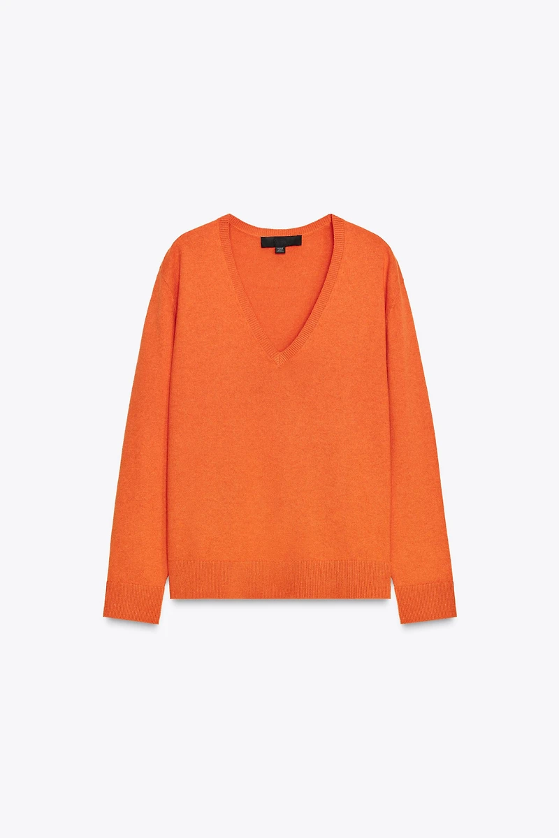 V-NECK BASIC KNIT SWEATER