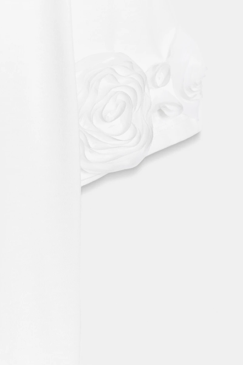 VOLUMINOUS FLORAL T-SHIRT