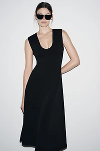 CREPE MIDI DRESS