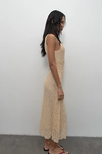 GATHERED LACE MIDI DRESS