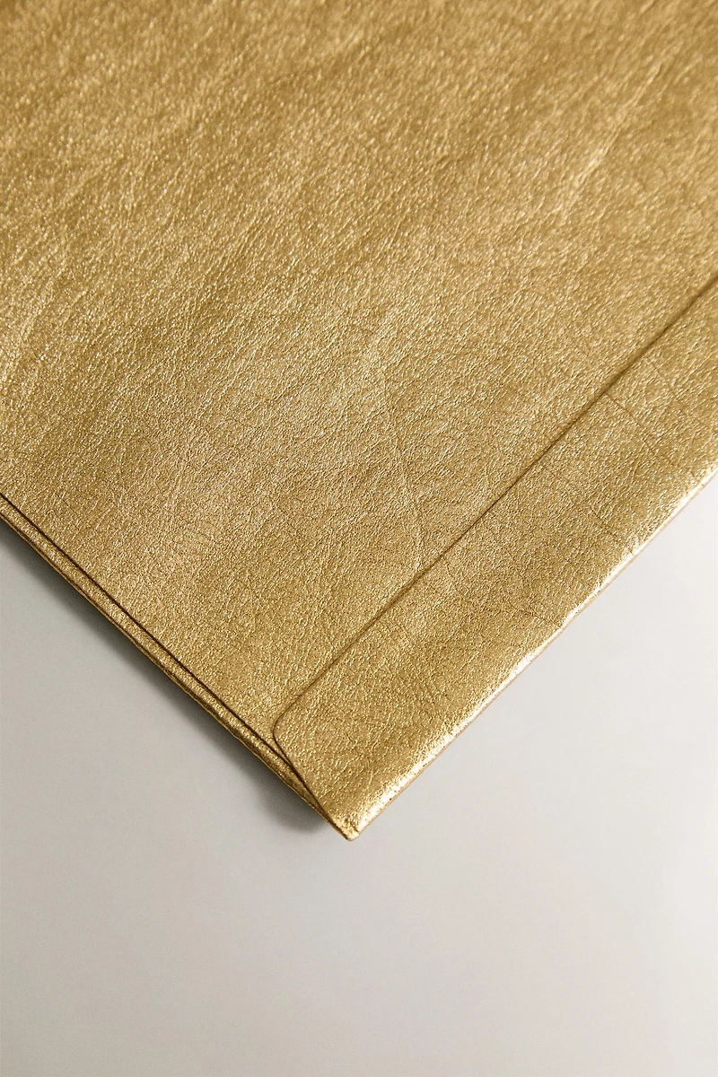 GOLDEN PAPER CHRISTMAS GIFT BAG