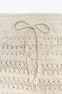 SHORT EN CROCHET À VOLANTS