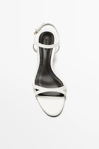 Sandale cuir talon bas