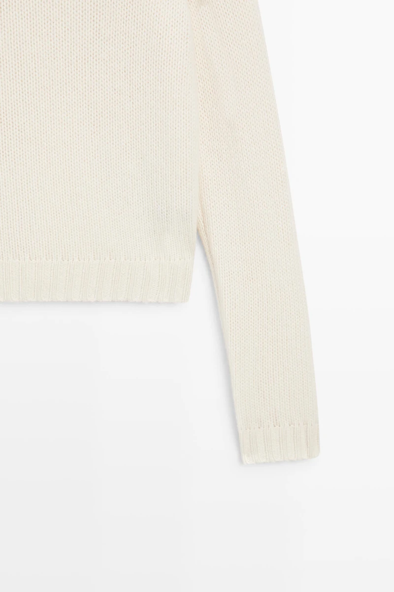 100% cashmere cropped knit sweater