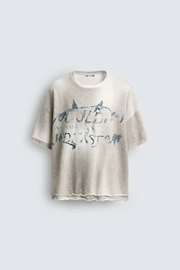 KNIT SPRAY PRINT T-SHIRT