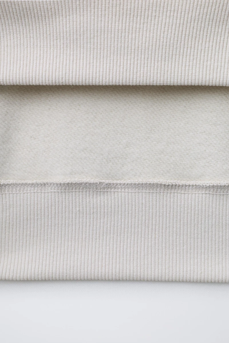 SWEAT GRAFFITI ÉTIQUETTE