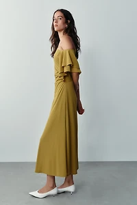 RUFFLED SLEEVE DRESS