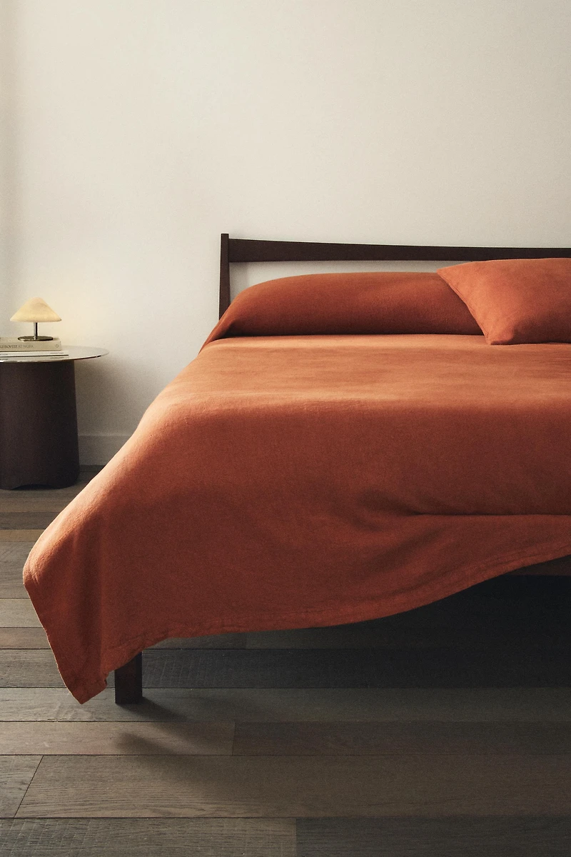 WASHED LINEN BEDSPREAD (400 GxM²)