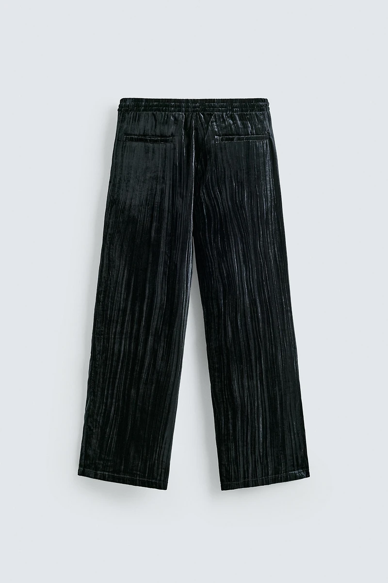 PLEATED VELVET PANTS