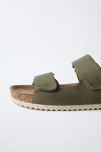 BUCKLED SANDALS