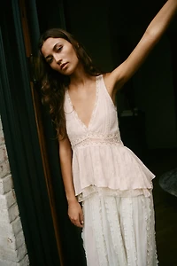 COMBINATION LACE TOP