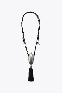 CORD NECKLACE WITH STONE LOCKET