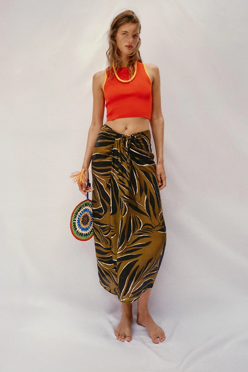CONTRAST PIPING KNIT CROP TOP