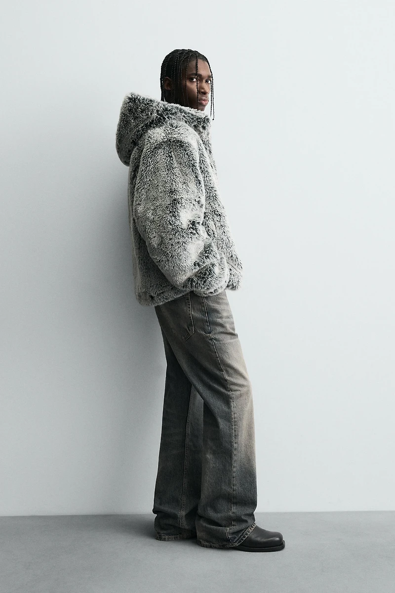 BLOUSON EFFET FOURRURE À CAPUCHE