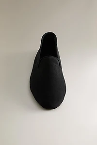 LEATHER MOCCASINS