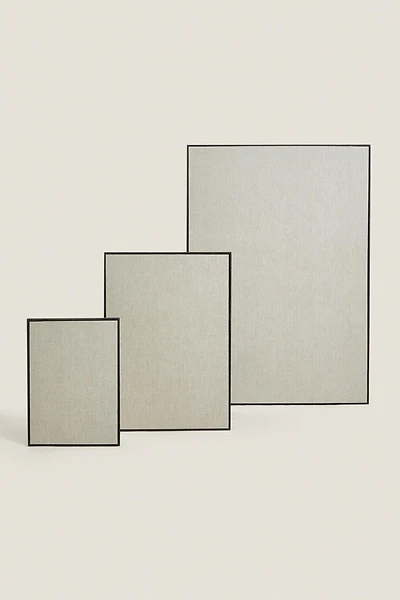 LINEN CANVAS