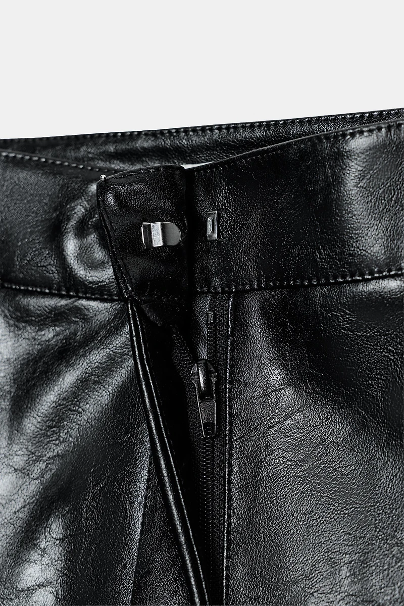 FAUX LEATHER LONG SHORTS