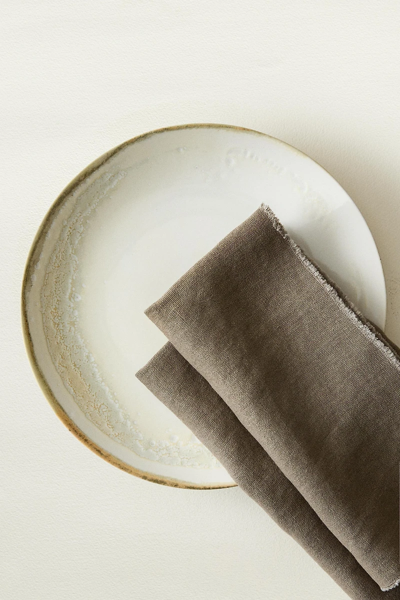 STONEWARE DINNER PLATE