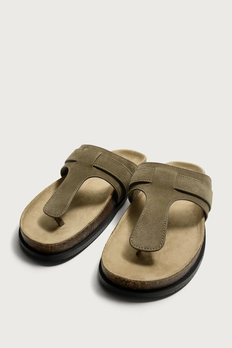 SANDALES EN CUIR
