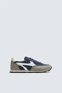 RETRO STYLE SNEAKERS