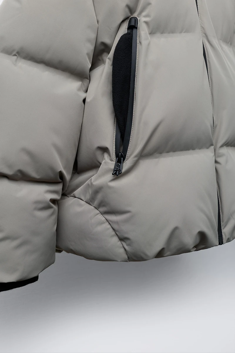 WATER REPELLENT PUFFER COAT WITH ZIPPERS