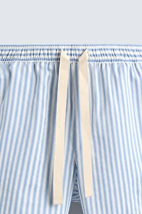 SHORT À RAYURES