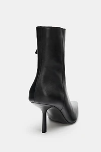 LEATHER HEELED ANKLE BOOTS