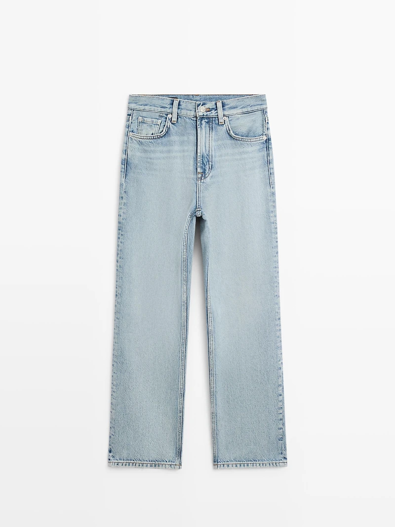 Straight-leg high-waist jeans