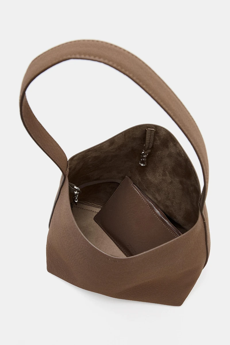 BUCKET SHOULDER BAG