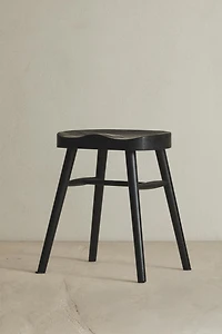 PINE WOOD STOOL