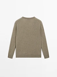 Knit 100% cashmere V-neck sweater